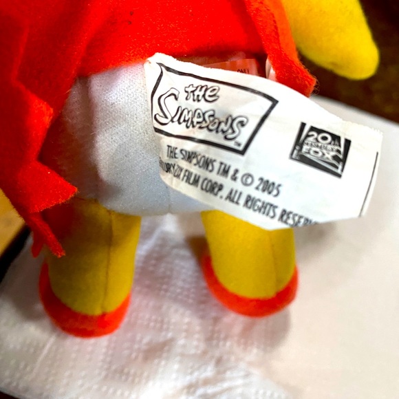 THE SIMPSONS VTG 2005 20th CENTURY FOX MAGGIE SIMPSON ATTACHED TAGS & LISA PLUSH - Picture 10 of 16
